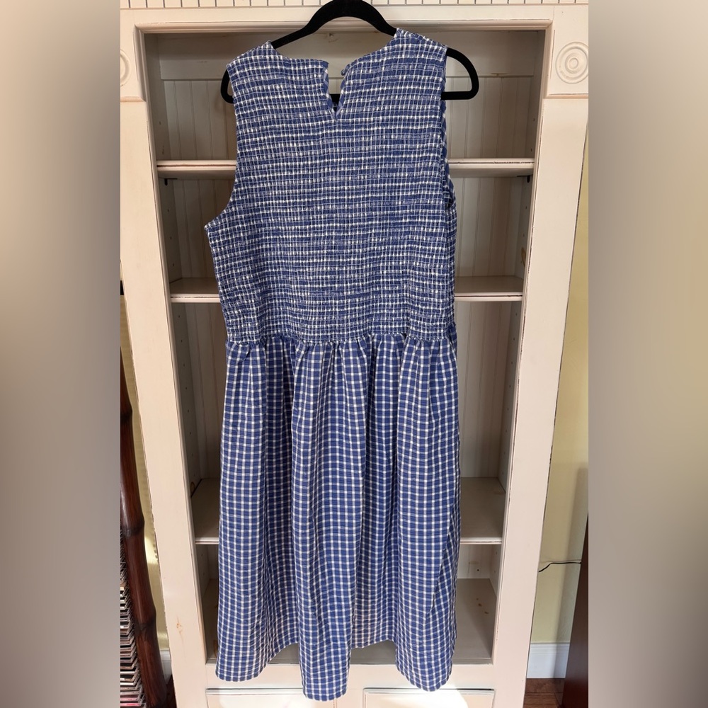 Wray Weekend Plaid Midi Dress - Picture 2 of 3
